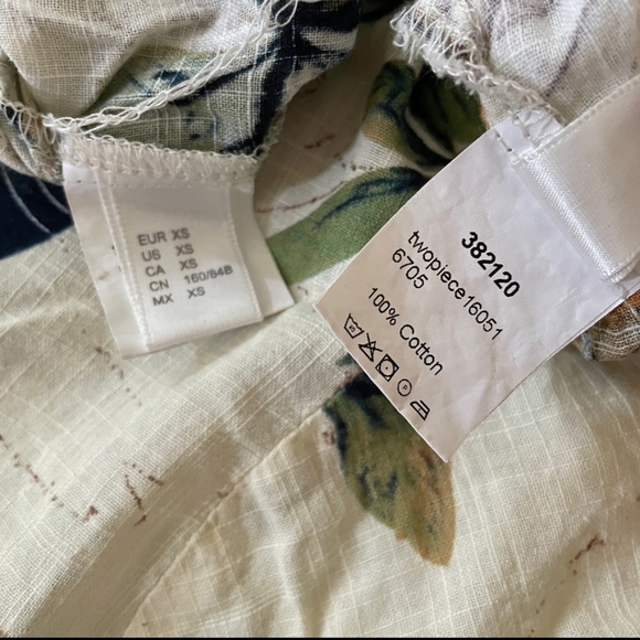 Linen like set - Picture 3 of 3